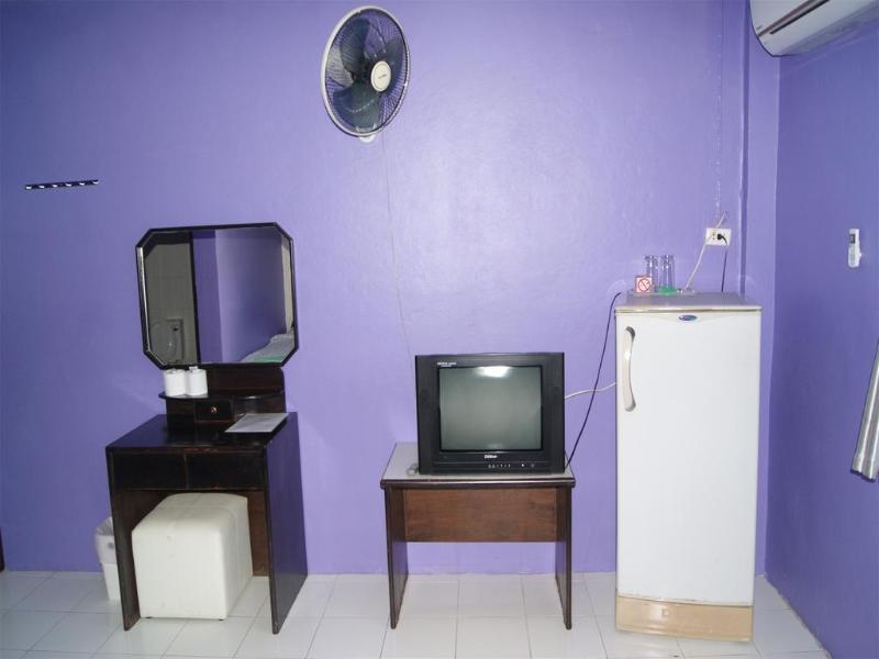 Pineapple Guesthouse Karon Luaran gambar