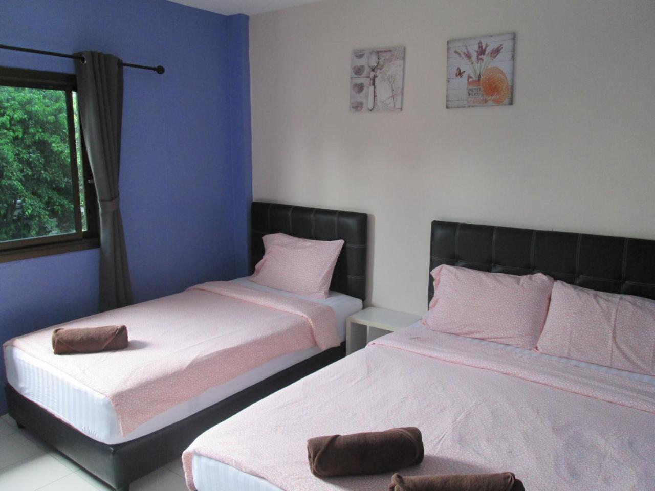 Pineapple Guesthouse Karon Luaran gambar